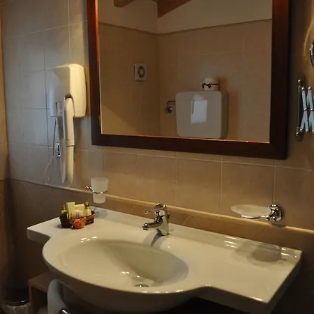 La Corte Hotel 3*